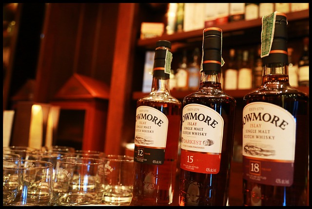 bowmore.jpg